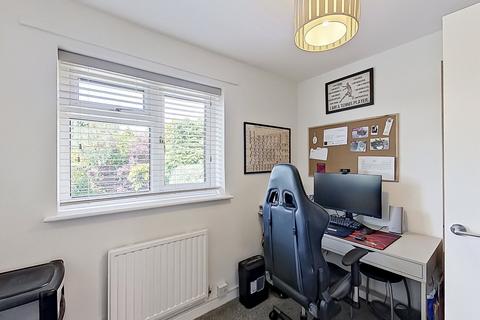 14 Blakemore Drive, Sutton Coldfield, B75 7RN