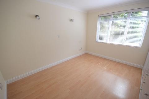 2 bedroom flat to rent, Parsonage Road, Bournemouth BH1