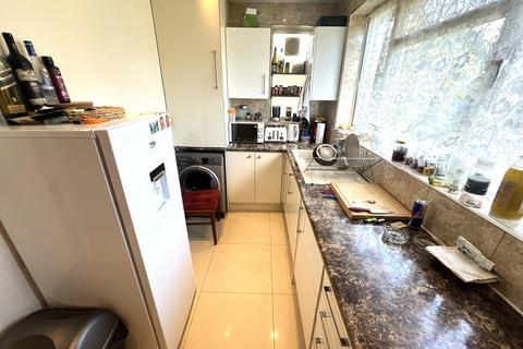 34 Windsor Close, Northwood, HA6 1PE