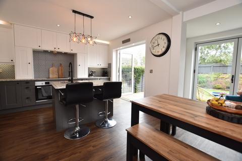 63 Hackness Road, Scarborough, YO12 5SD