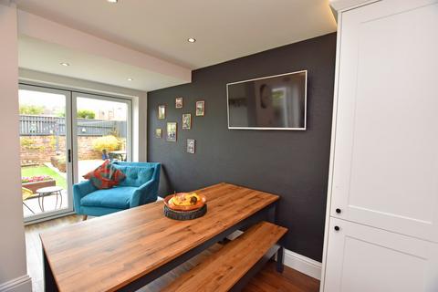 63 Hackness Road, Scarborough, YO12 5SD