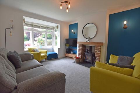 63 Hackness Road, Scarborough, YO12 5SD