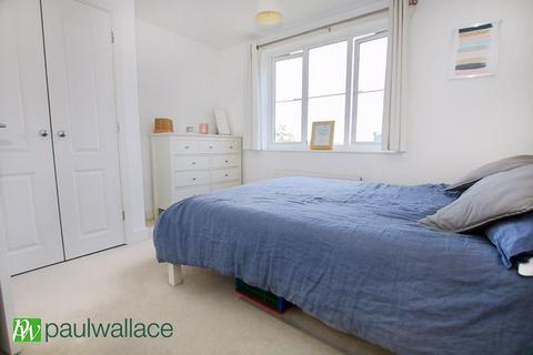 2 bedroom apartment for sale, Watery Lane, Turnford