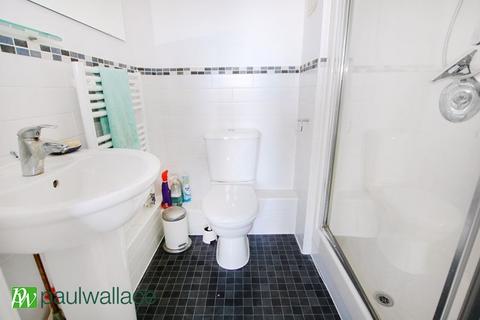 2 bedroom apartment for sale, Watery Lane, Turnford
