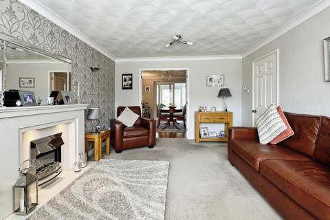 4 bedroom detached house for sale, Berkeley Crescent, Radcliffe