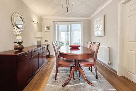 10 Berkeley Crescent, Radcliffe, Manchester, M26 3TR