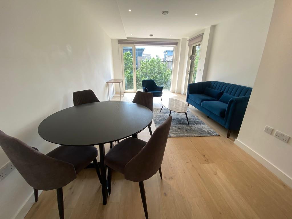 Apartment in London - View 3