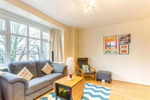 2 bedroom apartment to rent, Fairlop Road, Leyton