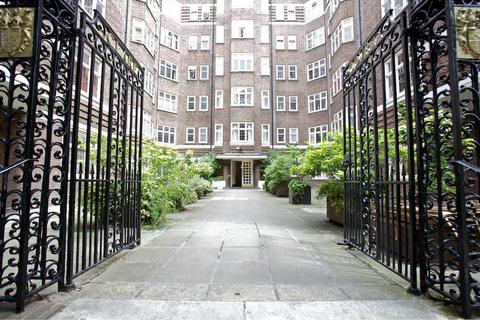 Studio to rent, Clare Court, Judd Street, WC1H