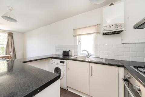 1 bedroom flat to rent, Mount Avenue, W5