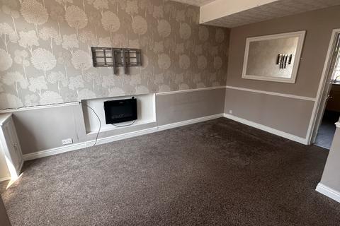 2 bedroom terraced house to rent, Morden Avenue, Ashton-in-Makerfield, WN4