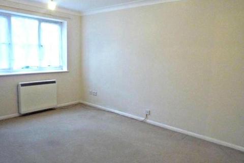 1 bedroom apartment to rent, Dilwyn Court, High Wycombe
