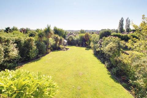 3 bedroom detached bungalow for sale, Northaw Road East, Cuffley EN6