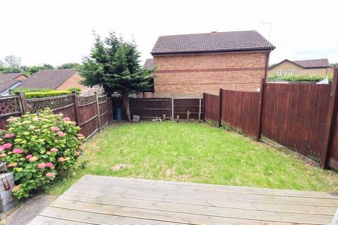 3 bedroom end of terrace house for sale, Chepstow Drive, Bletchley, Milton Keynes