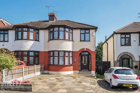 148 Carlton Road, Romford, RM2 5BD