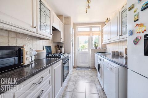 148 Carlton Road, Romford, RM2 5BD