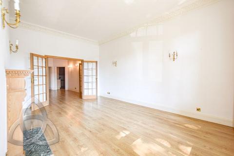 3 bedroom apartment to rent, North Gate, Prince Albert Road, NW8