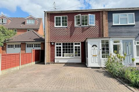 20 Forge Road, Kenilworth, CV8 2HR