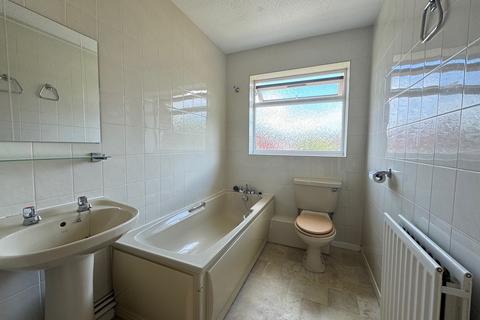 2 Frythe Close, Kenilworth, CV8 2SY