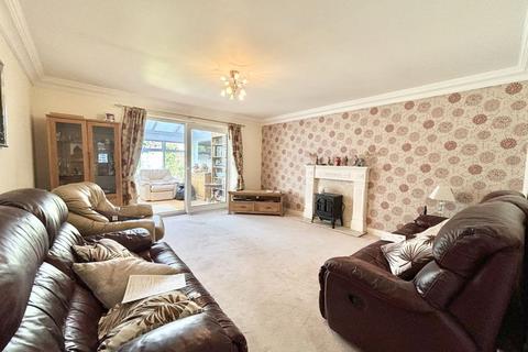 3 bedroom bungalow for sale, St. Martins Road, Poole BH16