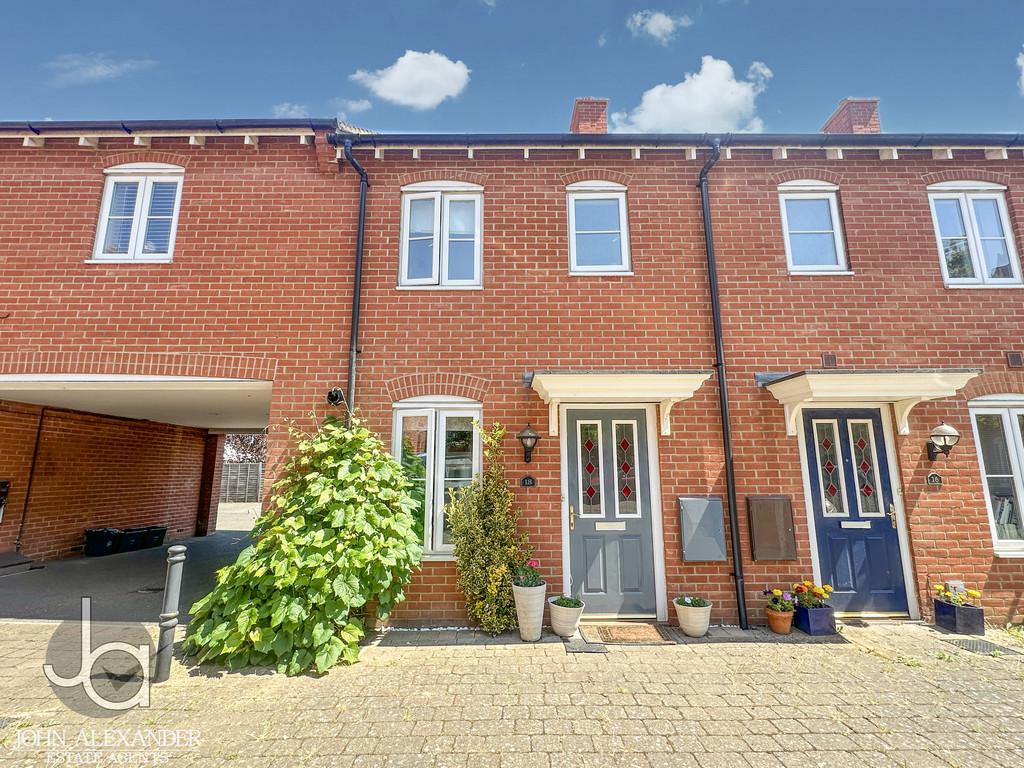 Memnon Court, Colchester 2 bed end of terrace house - £225,000