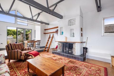 4 bedroom property for sale, South Street, Totnes TQ9