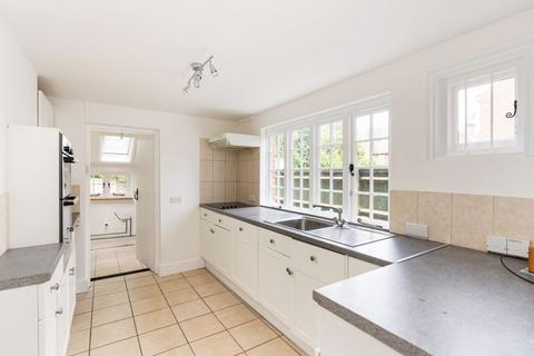 2 bedroom terraced house for sale, Park Road, Henfield