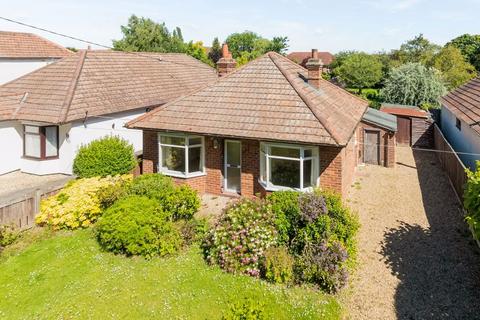 2 bedroom detached bungalow for sale, Milton Road, Abingdon OX14