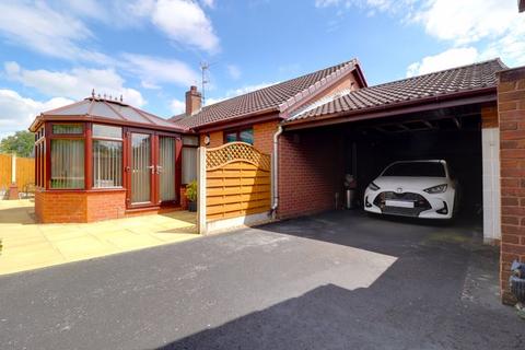 29 Beechfield Drive, Stafford, ST17 0YH
