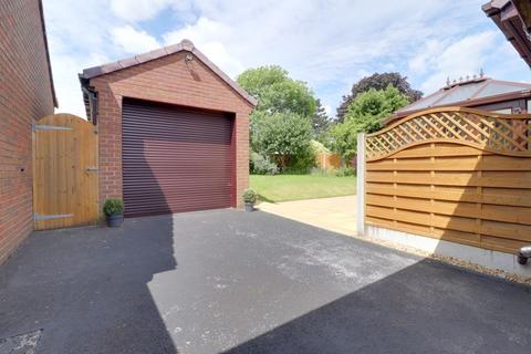 29 Beechfield Drive, Stafford, ST17 0YH