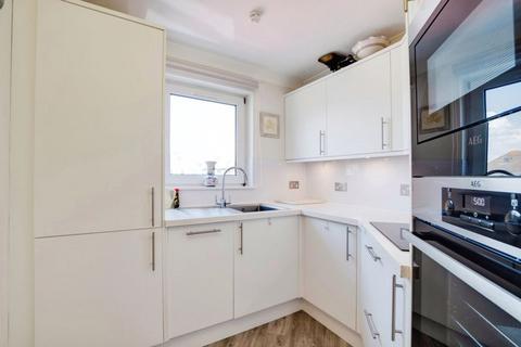 2 bedroom flat for sale, Belle Vue Road, Bournemouth BH6