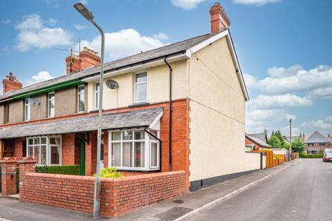4 bedroom end of terrace house for sale, St Marys Road, Abergavenny NP7