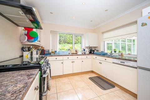 4 bedroom detached house for sale, Derwen Deg Close, Abergavenny NP7