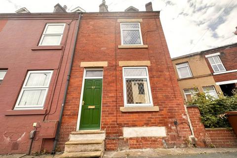 4 bedroom house to rent, Thornes Lane, Wakefield,