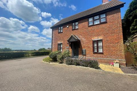 3 bedroom detached house for sale, The Brambles, Wardhedges, Flitton, Bedfordshire, MK45 5BQ