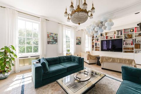 4 bedroom flat to rent, WARWICK SQUARE, Pimlico, SW1V