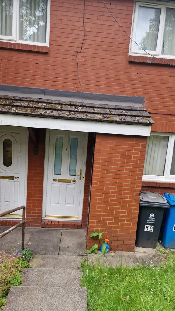 Sunfield Road, Oldham OL1 1 bed flat £750 pcm (£173 pw)