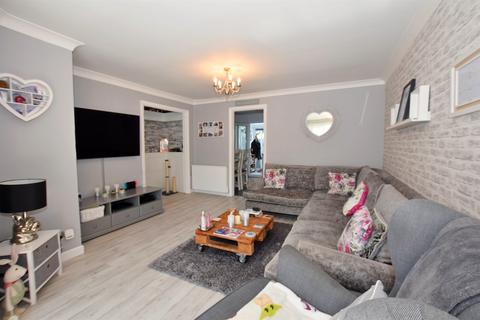 3 bedroom terraced house to rent, Willowhale Green, Bognor Regis, PO21