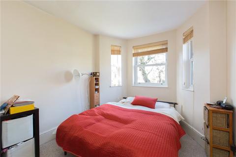 2 bedroom flat for sale, Trinity Road, London SW17