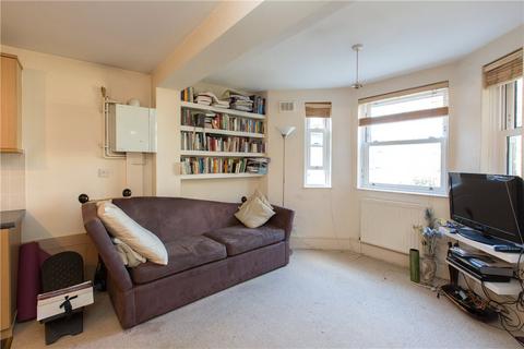 2 bedroom flat for sale, Trinity Road, London SW17