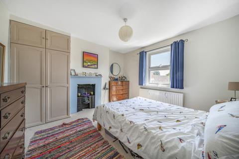 12 Crown Road, Wheatley, Oxford, OX33 1UL