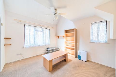 1 bedroom apartment for sale, Dorchester Court, Oriental Road, Woking