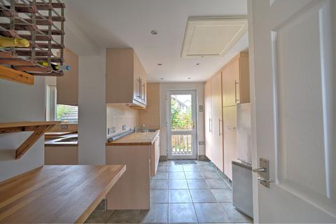 36 Brook Meadow, South Molton, EX36 4BN