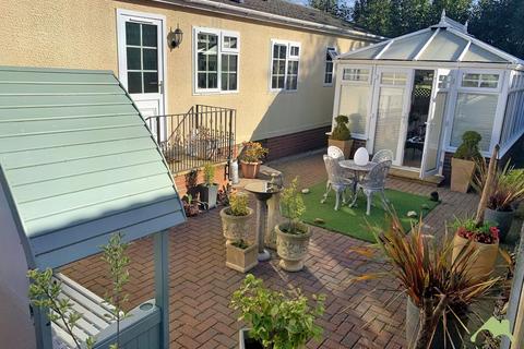 2 bedroom park home for sale, West End Residential Park, Blackpool Road, Kirkham, Preston