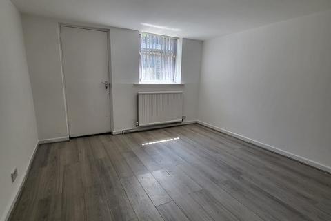 1 bedroom apartment to rent, Flat 1 ,  Kremlin Drive, Liverpool
