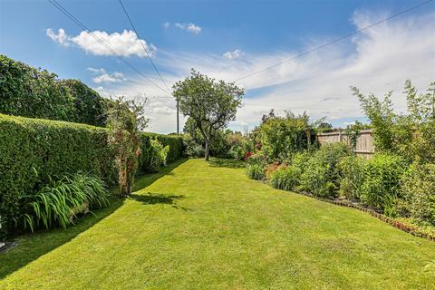 3 bedroom semi-detached house for sale, Church Road, Brasted TN16