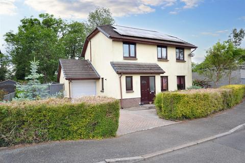 4 bedroom detached house for sale, Trevaughan Lodge Road, Whitland
