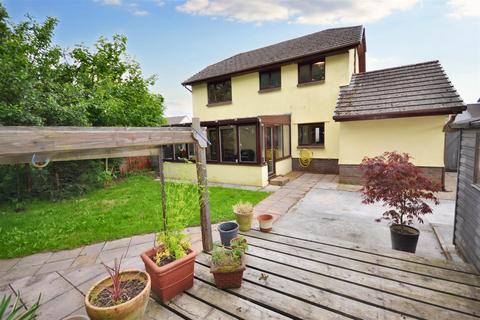 4 bedroom detached house for sale, Trevaughan Lodge Road, Whitland
