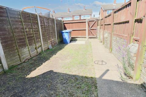 43 Avondale Road, Lowestoft, NR32 2HU