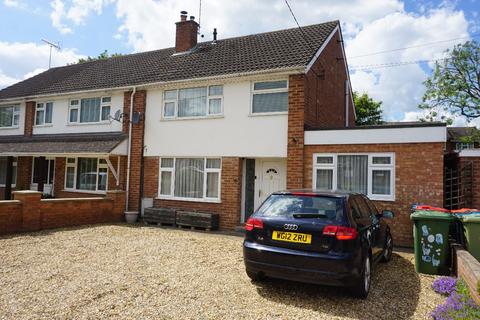3 bedroom semi-detached house to rent, OLNEY ROAD, LAVENDON